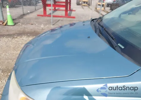 2010 Chrysler Town & Country Touring from USA, damaged, VIN 2A4RR5D10AR293428